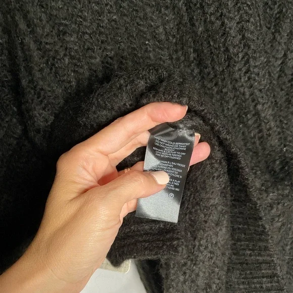 NWT Free People Black Thick Knit Crewneck Sweater - Picture 9 of 10